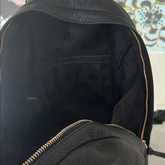 Tory Burch Black Full Size Pebbled Leather Backpack- Excellent! - Picture 8 of 9